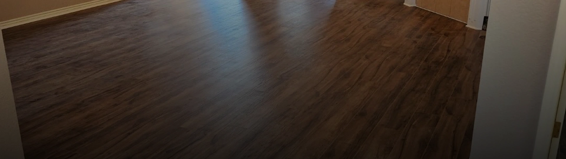 Luxury Vinyl Plank breadcrumb